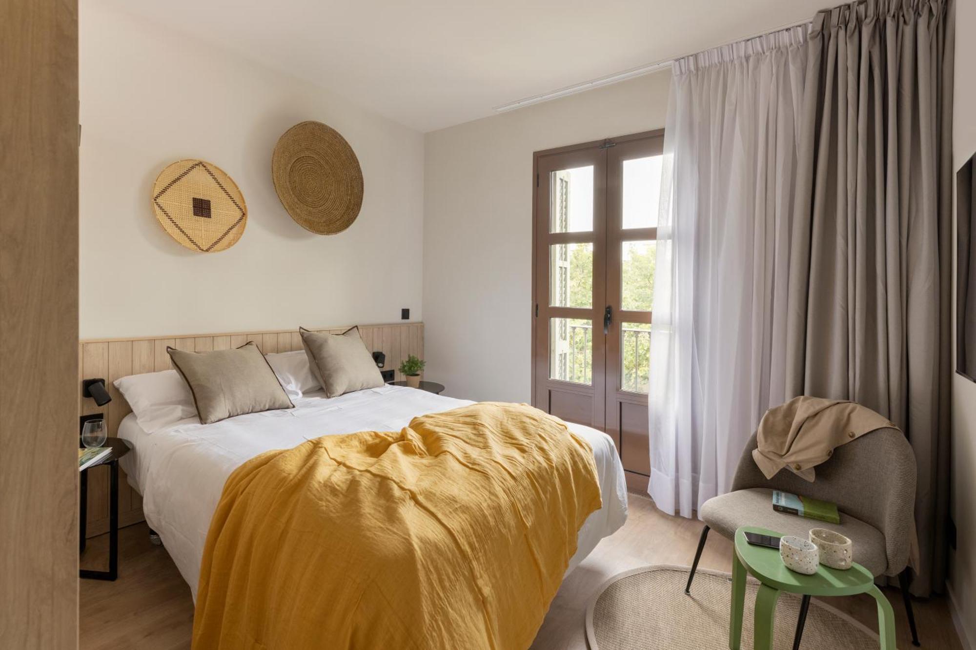 Libere Barcelona Sant Antoni Aparthotel Exteriör bild