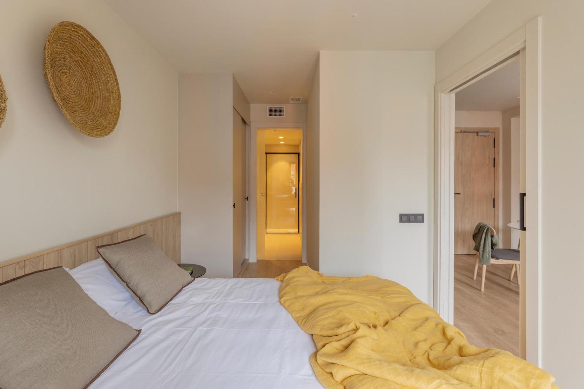 Libere Barcelona Sant Antoni Aparthotel Rum bild