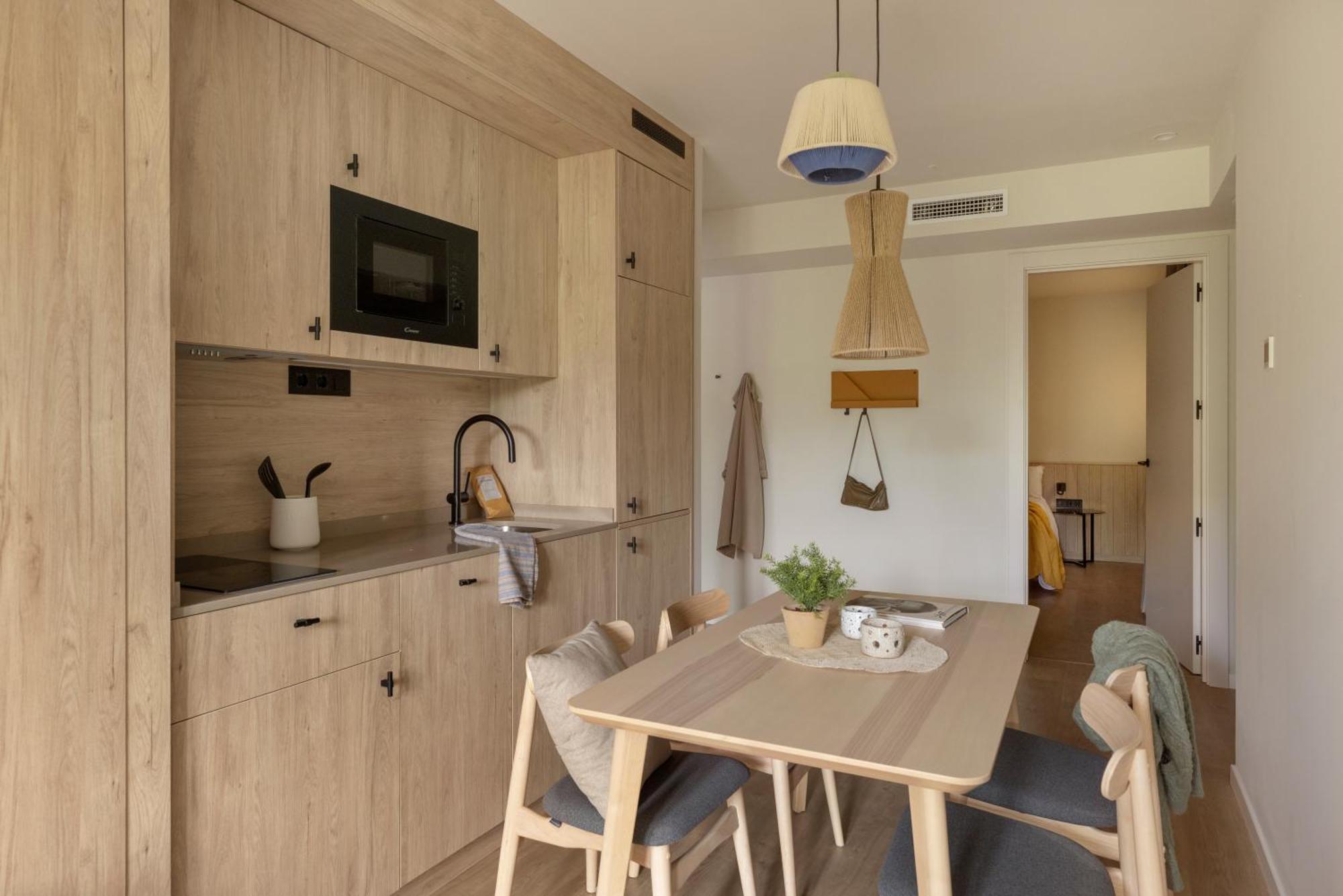 Libere Barcelona Sant Antoni Aparthotel Exteriör bild
