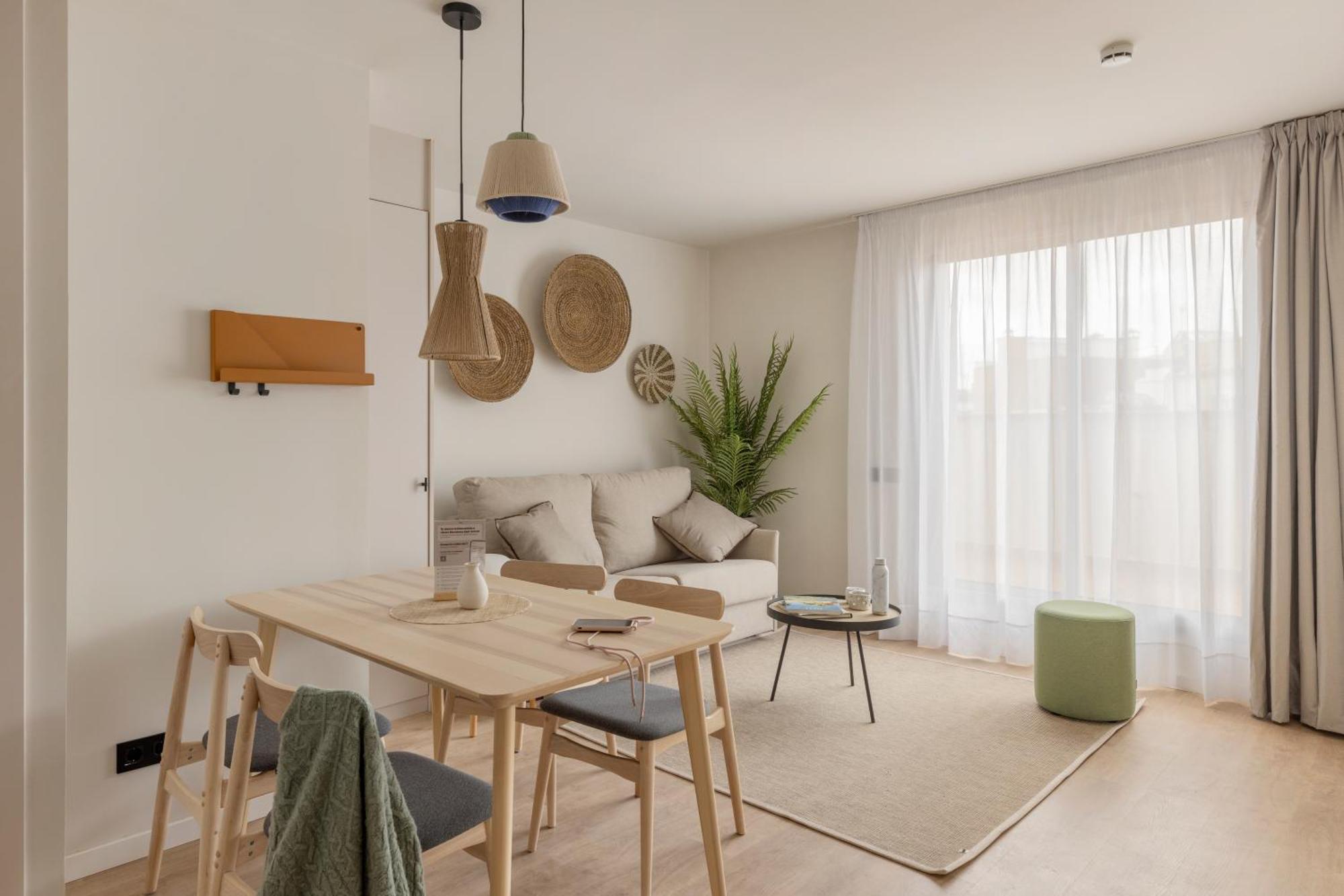 Libere Barcelona Sant Antoni Aparthotel Exteriör bild
